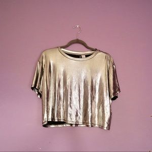Ooo, Shiny Crop Top!